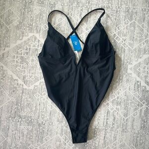 COPY - NWT CUPSHE Women Swimsuit One Piece Deep V Neck Crisscross Back Adjustab…